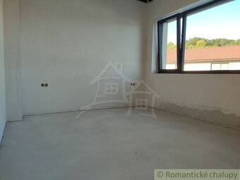 Moderný rodinný dom v pokojnej prírodnej lokalite, na skok - 7