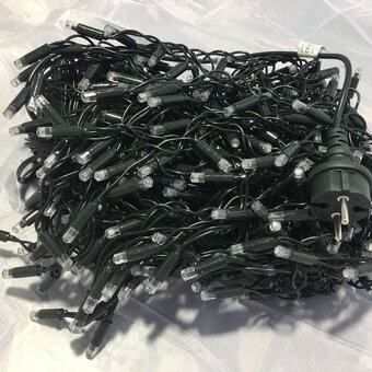 Vianočné LED Osvetlenie Ligotavé Závesy, Cencúle - 7