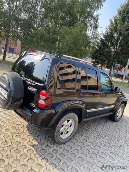 Jeep cherokee kj liberty - 7