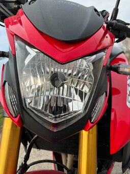 Suzuki GSX S 750 - 7