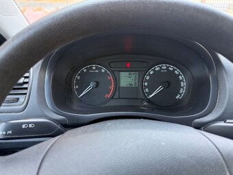 Skoda Fabia 2 1.4 MPI kombi modrá - 7