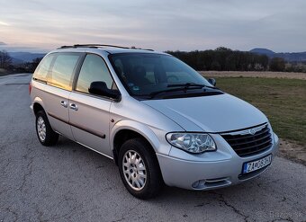 Chrysler Voyager 2.4i + LPG, manuál, r.v. 2006 - 7