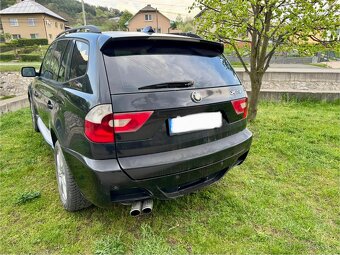 BMW X3 3.0i 2004 170kW - 7