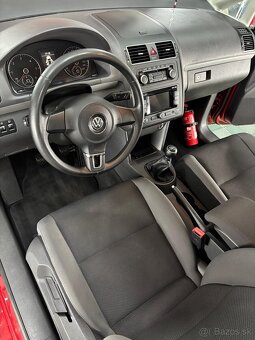 Volkswagen Touran 1.6 TDI BlueMotion - 7