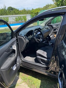 Nissan Qashqai1.5 dCi, 81kw Mamuál - 7