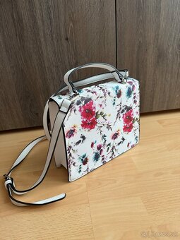 dámske kvetované spoločenské šaty veľ.36 - 7