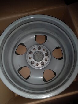 225/55 17 zimné + alu BMW. - 7