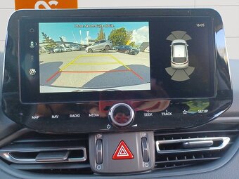 Hyundai i30 1.5 T-GDi mHEV Family - 7