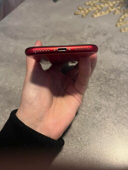 Iphone se 2020 Red - 7
