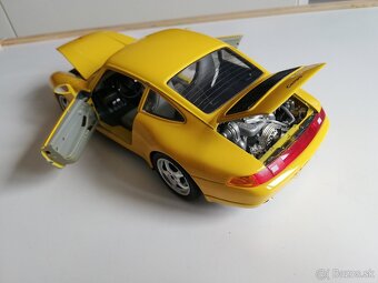 1:18 Porsche 911 Bburago - 7