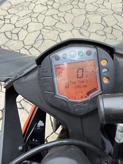KTM RC 125 - 7