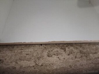 Predsieňová stena - 7