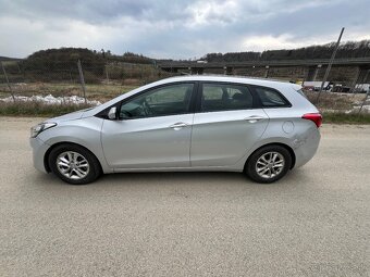 Hyundai i30 1.6crdi - 7
