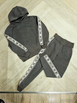 NOVE Guess teplakova suprava S (az po mensie M) - 7