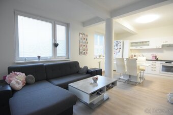 PREDANÉ krásny 2 izbový byt, Novostavba - Zlatovce, Trenčín - 7