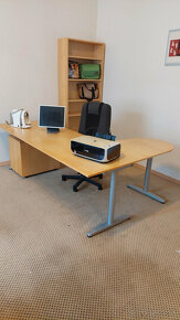 Kvalitný veľký rohový kancelársky stôl s veľkou komodou - 7