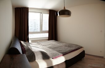 Na prenájom 2-izbový byt v Arborii s parkovaním v garáži - 7