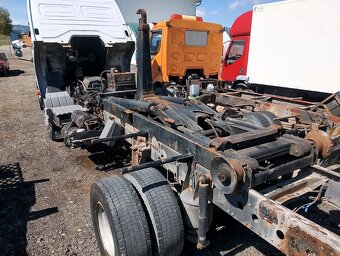 Hakovy nosič kontajnerov nadstavba - 7