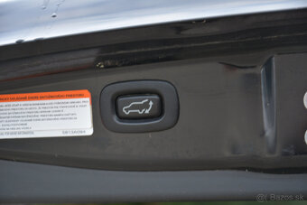 Mitsubishi Outlander 2.2 SR. voz, 7miestne 4x4 - 7