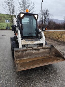 Šmykový nakladač Bobcat S185, Špz. - 7