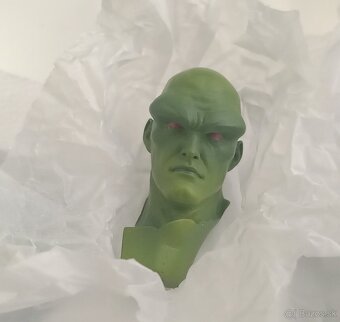 Predám sošku Iron studios Martian manhunter - 7