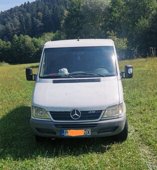 Vymenim Mercedes sprinter 2.2 CDI 60kw osobne auto 9 miestne - 7