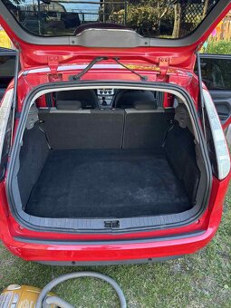 Ford Focus 2011 II - 7