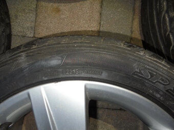 Alu disky Škoda 5x100, pneu 215/45 R16 č.12d - 7
