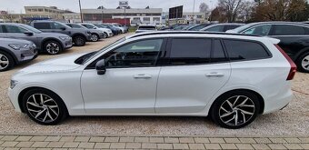 VOLVO V60 D3 R-DESIGN A/T - 7