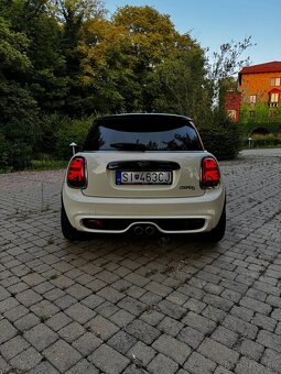 Mini Cooper S (2018) – 192 koní - 7