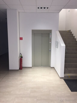 Obchodný priestor na predaj v centre mesta Rožňava - 7