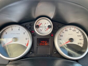 Peugeot 207 1.4 benzín - 7