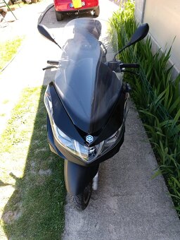 Piaggio X10 125cm - 7