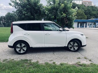 Predám KIA E-SOUL PLATINUM r.v 2021 - 7