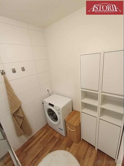 PRENÁJOM Krásny kompletne zrekonštruovaný 2 izbový byt Jilem - 7