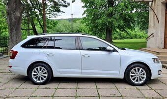 ŠKODA OCTAVIA combi 2.0TDI Elegance - 7