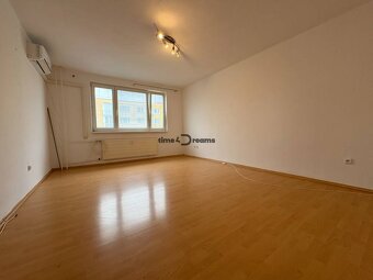 Na predaj: 3 izb.byt + loggia + klíma + pivnica - 7