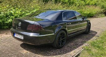 Volkswagen Phaeton facelift 3.0 TDi V6 Tiptronic 4Motion
 - 7
