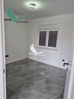 Novostavba domu s bazénom a výhľadom na more v Chorvátsku - 7