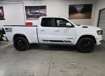 Dodge Ram 1500, 4x4, 5,7 HEMI, Off-Road 2019 - 7