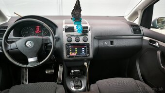 Volkswagen TOURAN 2.0tdi 125kW HIGHLINE DSG - 7