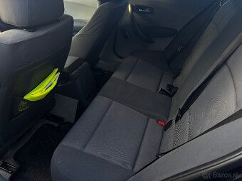 BMW e87 118d 2006 2.0 M47 - 7