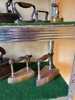 Starožitná žehlička- - 7