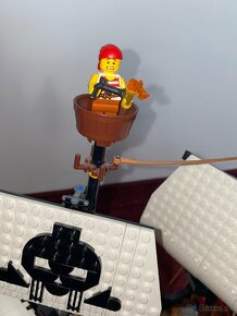 Lego Creator 31109 Piratska loď 3v1 - 7