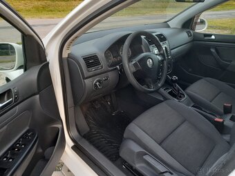 Volkswagen Golf 5 1.4 benzín 66kw Rok Vyroby 2005 - 7
