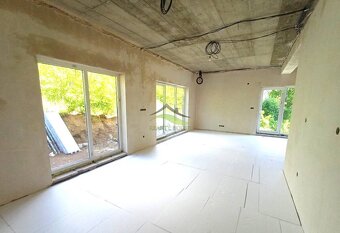 NOVOSTAVBA pod Hrádkom - priestranný dom- pozemok 600m2 - 7