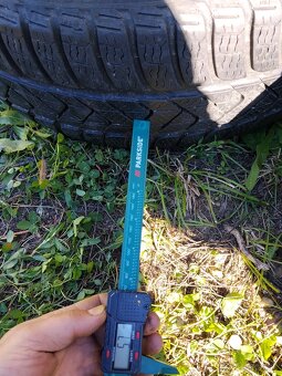 Zimne 215/55 R17, 94H, Pirelli Sotozero3,2ks - 7