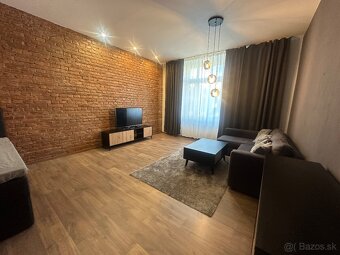 Na prenájom 2 izbový byt v centre - Voľný ihned - 7