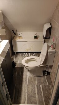 NA PREDAJ: administratívno-obchodný priestor s potenciálom n - 7