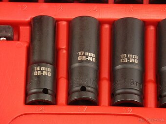 Sada nástrčných hlavíc pre račne a rázové uťahovače 32 ks - 7